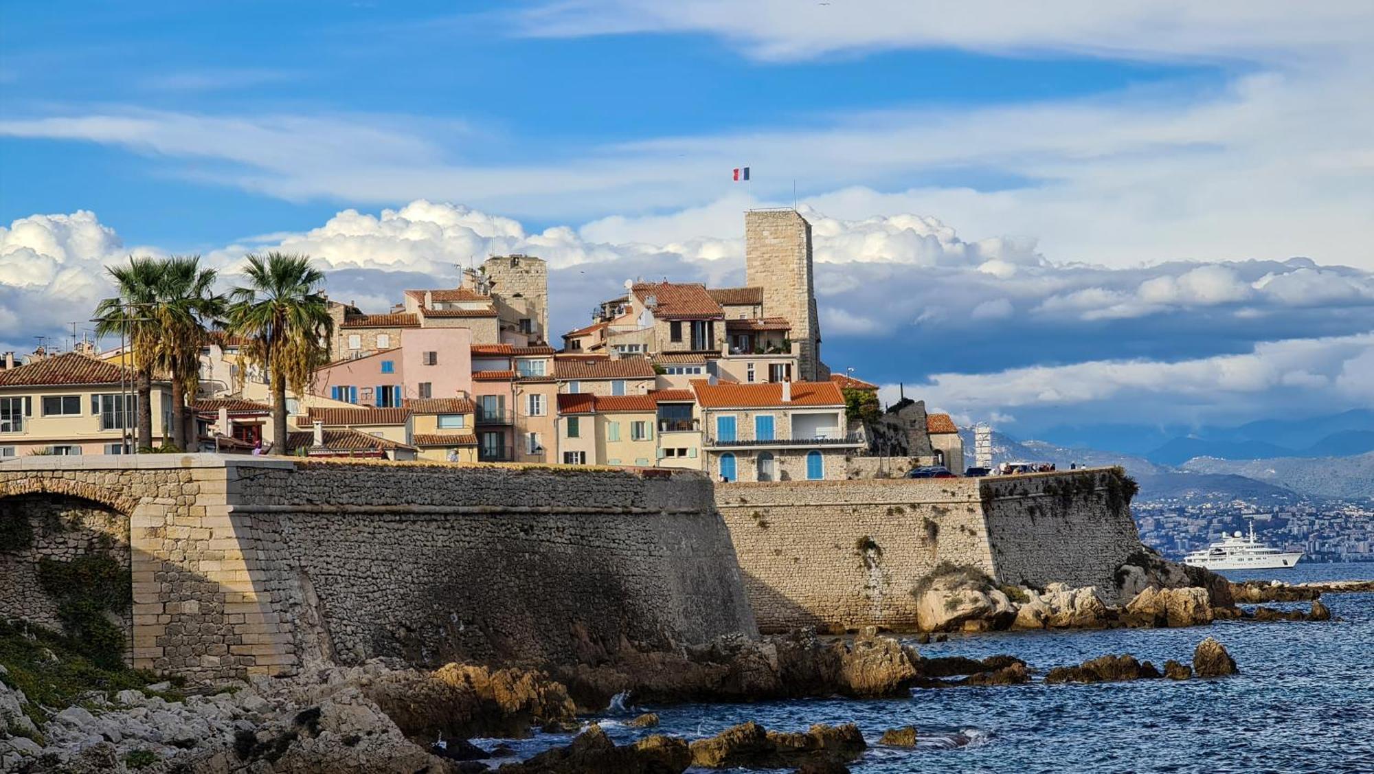 Casalionelantibes 70 Sqm Apartment With Garden And Parking Экстерьер фото