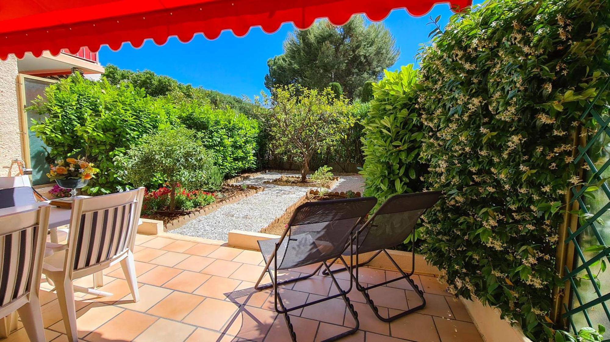 Casalionelantibes 70 Sqm Apartment With Garden And Parking Экстерьер фото